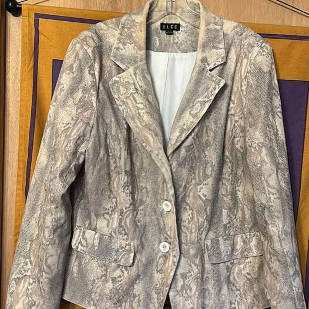 Vintage Y2K faux Snakeskin blazer (L)